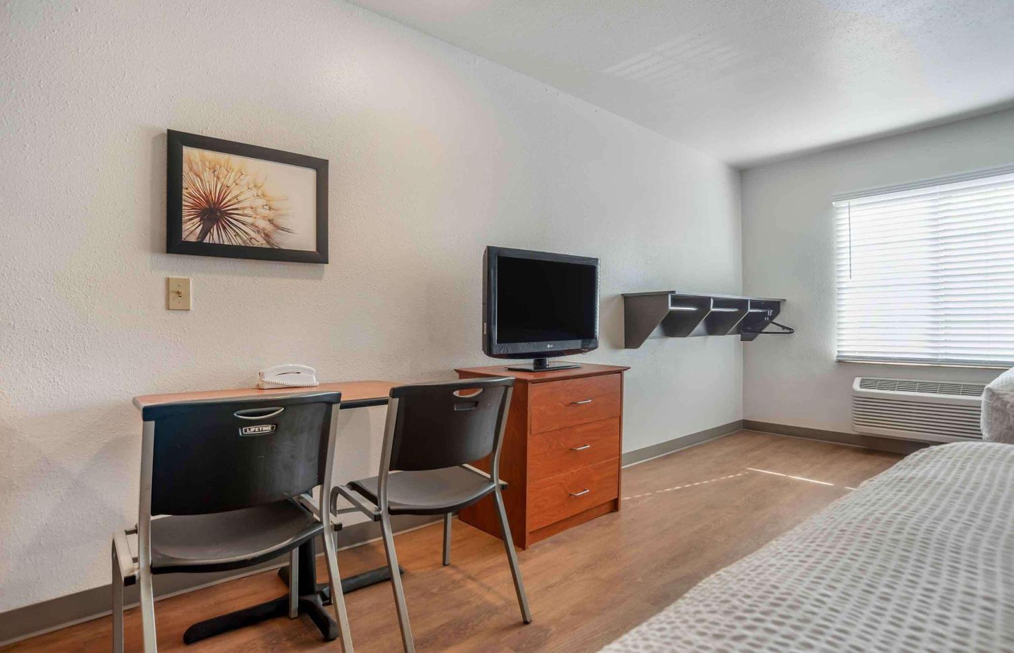 Extended Stay America Select Suites - Jackson - South 바이램 외부 사진