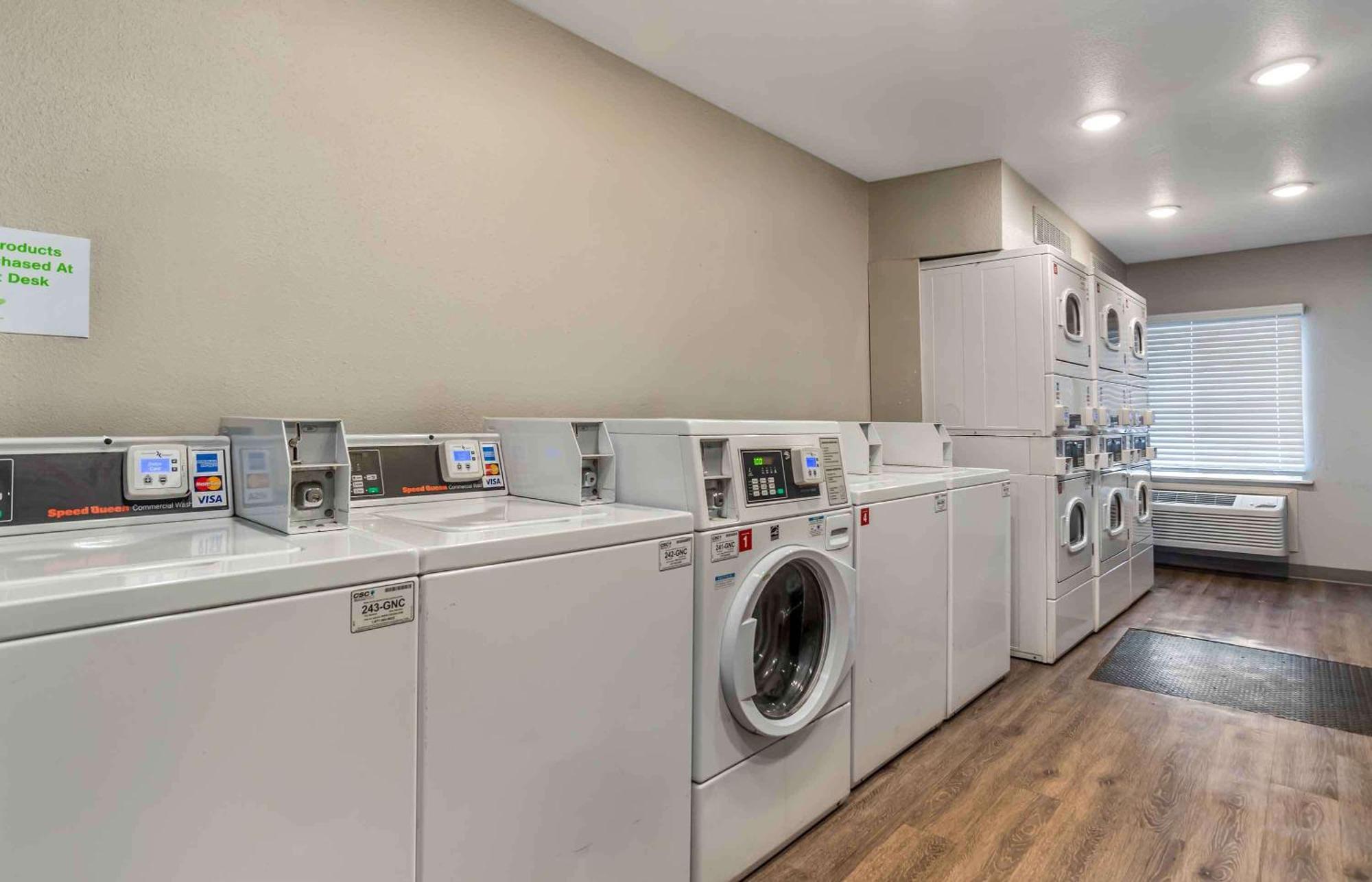 Extended Stay America Select Suites - Jackson - South 바이램 외부 사진