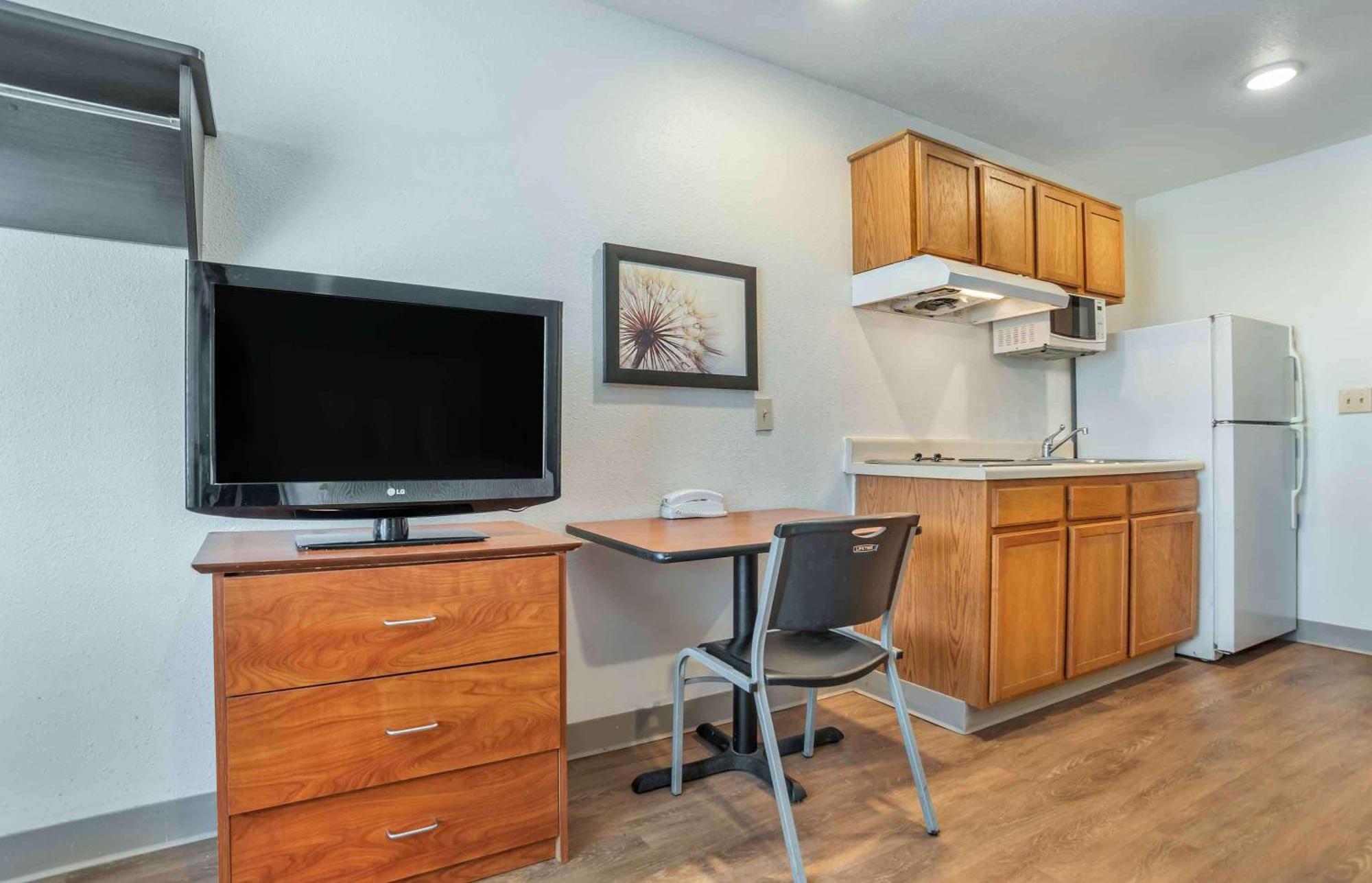Extended Stay America Select Suites - Jackson - South 바이램 외부 사진